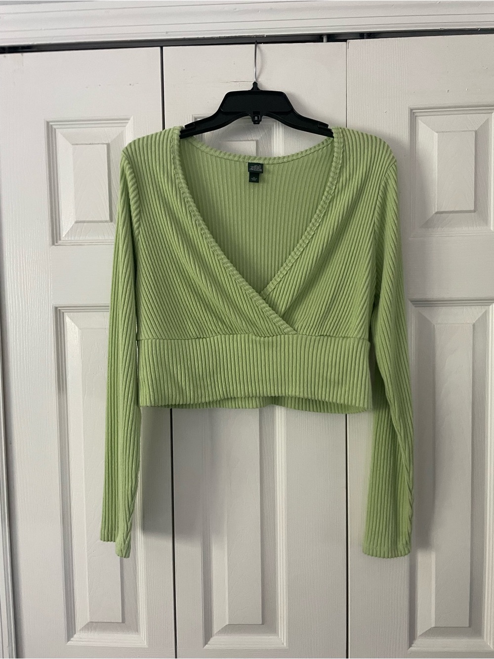 wild fable Ribbed V-Neck Cropped Top - Light Green
